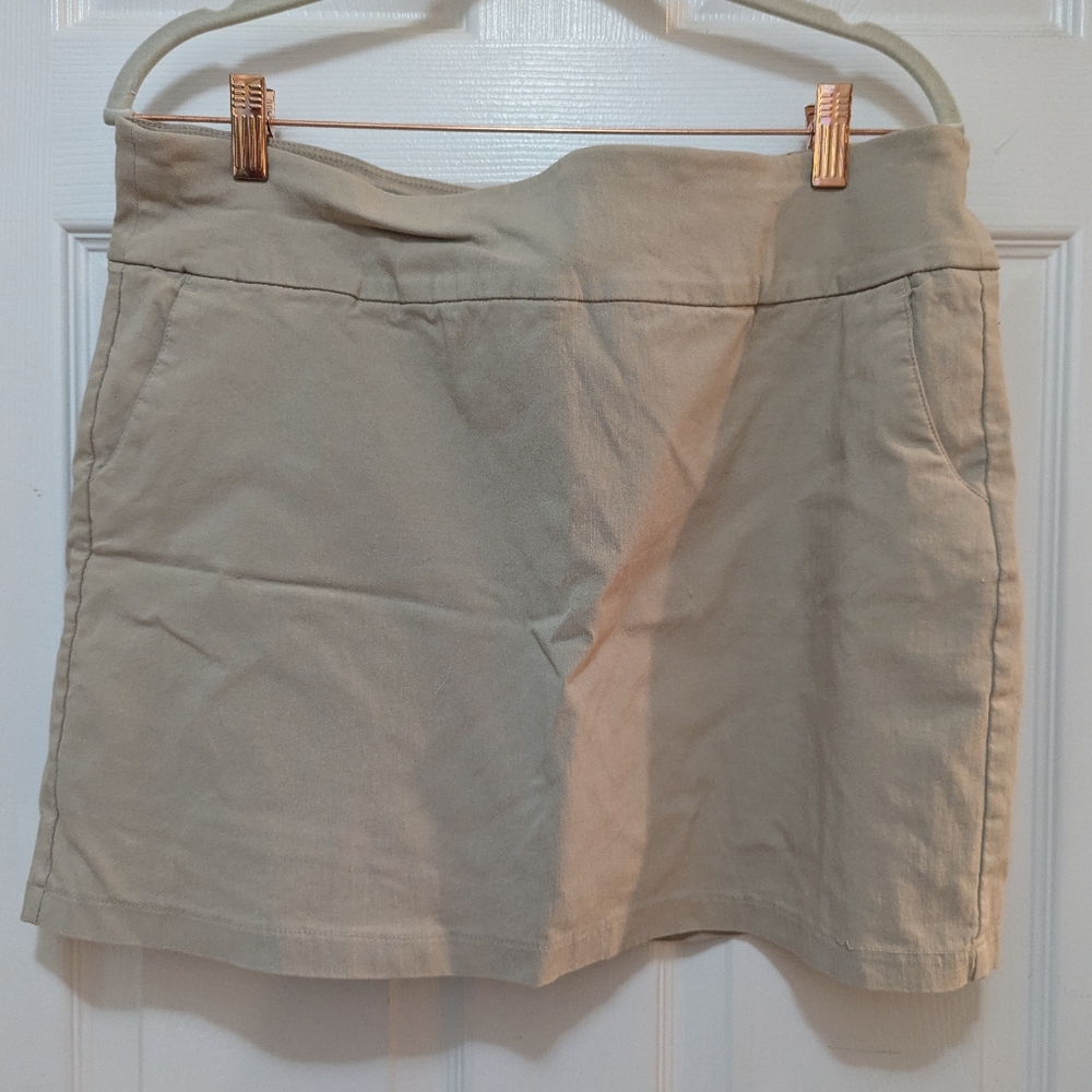 Skort